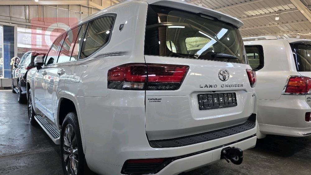 تويوتا لاندكروزر